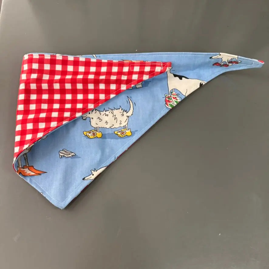 Gingham Days - locally handmade reversible Dog Bandana - Size Large Well Cottage Crafts