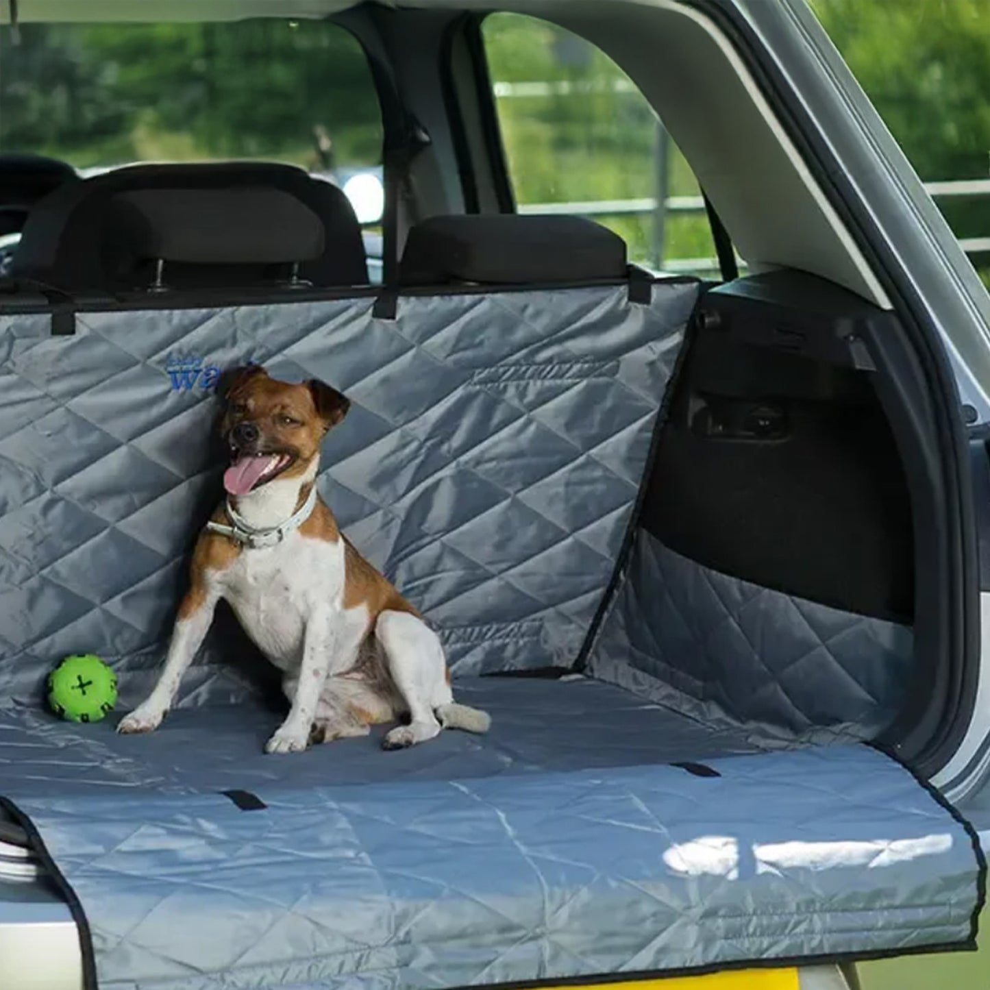 Henry Wag Boot & Bumper Protector Cover - Small (Size 100 x 70cm)