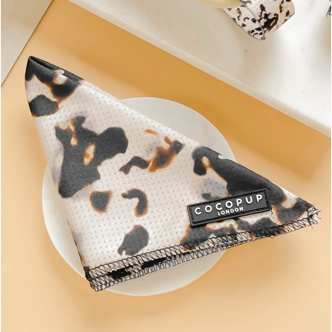 CocoPup London Ivory Tort Bandana